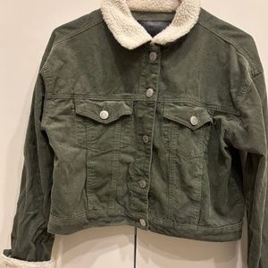 Refuge Green Outdoor Lightweight Jacket